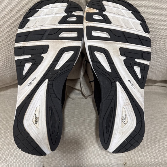 Topo Athletic ultra fly 4 Men’s running shoes. US 11.5 - Picture 3 of 4